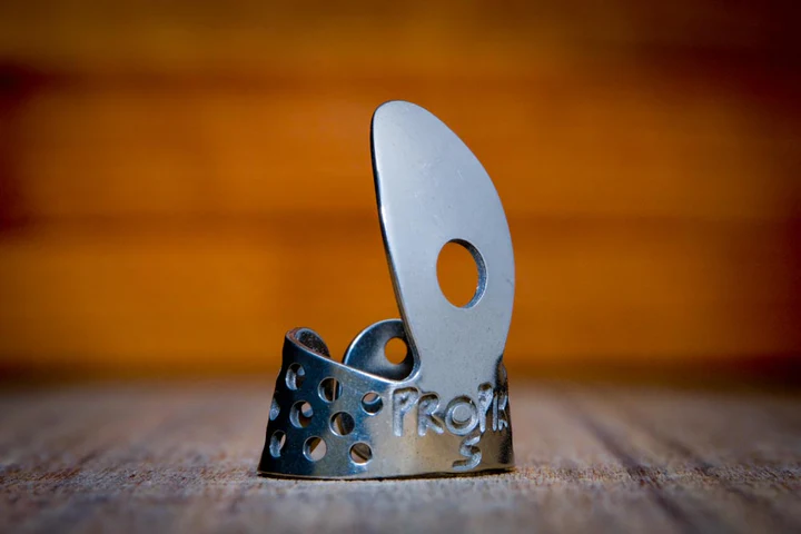 Propic Fingerpick, nickel silver, small Product